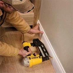 Cloueur De Finition Pneumatique 16Ga Précision Point DEWALT - DPN1664PP-XJ -Accessoires Soldes Magasin DEW DPN1664PPXJ 04 1