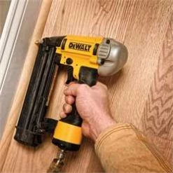 Cloueur Pointes Brads Pneumatique 18Ga Précision Point DEWALT - DPN1850PP-XJ -Accessoires Soldes Magasin DEW DPN1850PPXJ 04 1